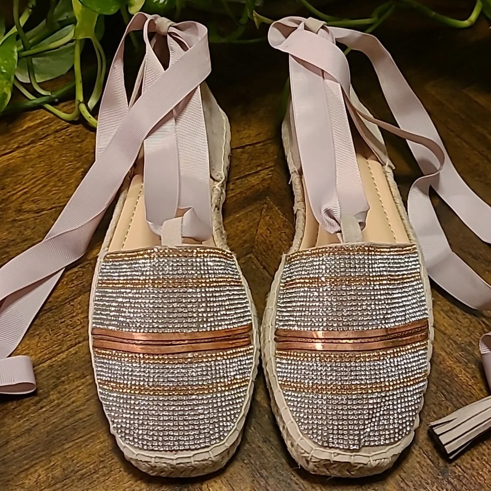 Shoe Dazzle Blaire espadrilles